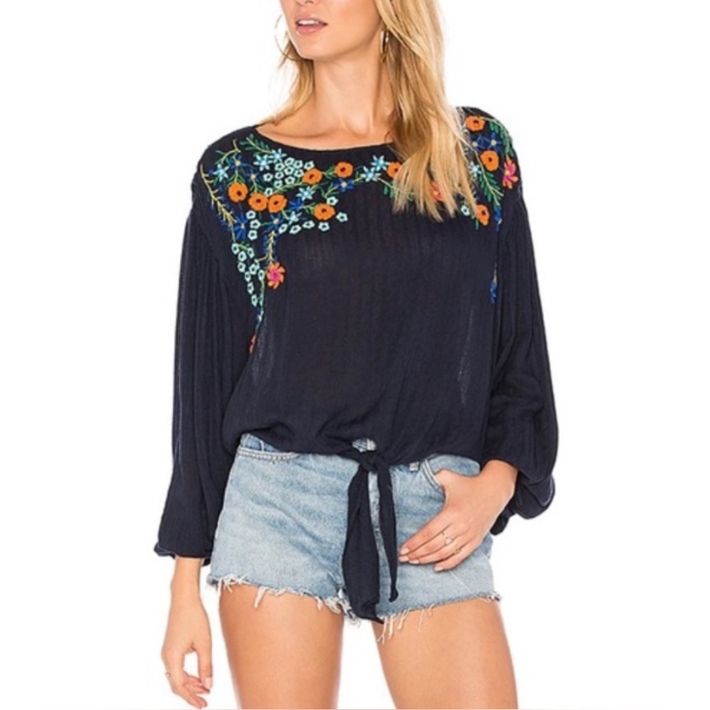 Free‎ People Embroidered Top XS Long Dolman Sleeve Cropped Boho Festival Blue
